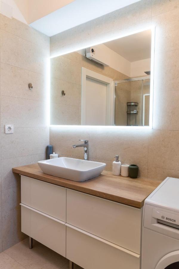 Pepper Penthouse - Luxurious Duplex Apartment, 50M From The Bacvice Sand Beach สปลิท ภายนอก รูปภาพ